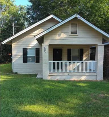 Main picture of 2405 Palmetto St