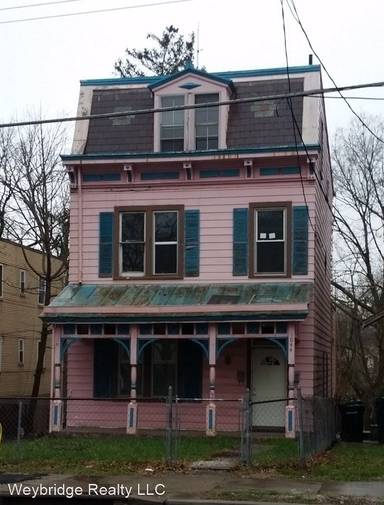 Main picture of 1044 Rosemont Ave