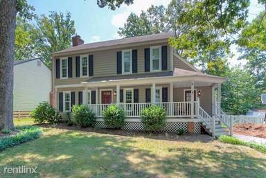 Main picture of 13025 Queensgate Rd