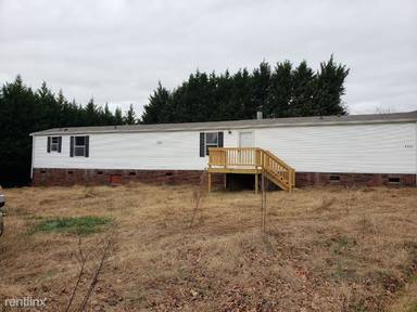 Main picture of 4480 Welch Dr