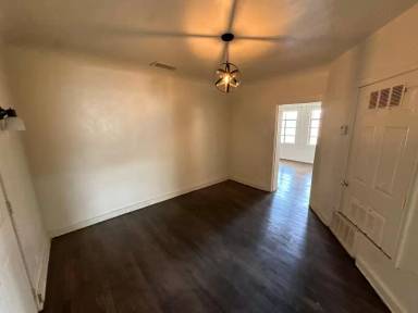Main picture of 3317 E San Antonio Ave