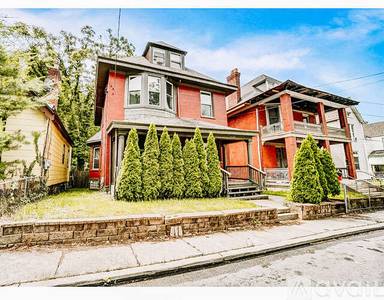 Main picture of 3129 Harvard Ave