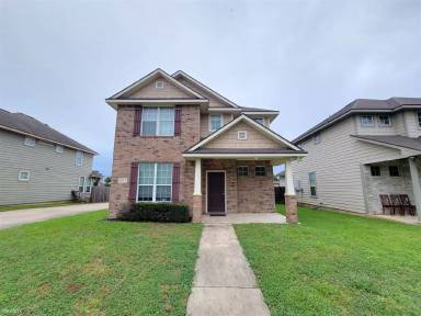 Main picture of 4103 McFarland Dr