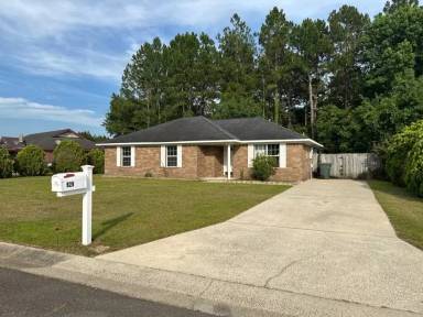 Main picture of 925 Poppleton Dr