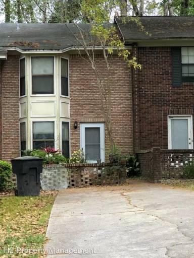 Main picture of 2912 Woodrich Dr