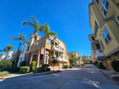Main picture of 5057 Plaza Promenade