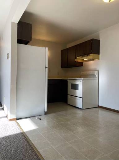 Main picture of 9706 Alderson St