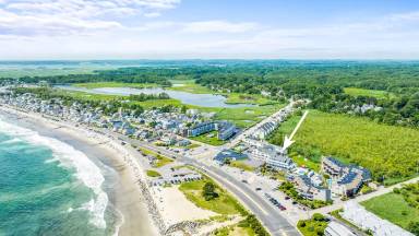 Main picture of 933 Ocean Blvd