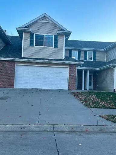 Main picture of 1750 N 177th Plz