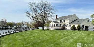 Main picture of 23 Lori Rd
