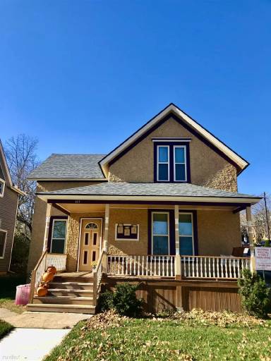 Main picture of 117 Perrin St