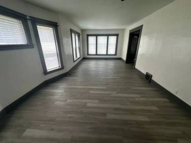Main picture of 5727 King Hill Ave