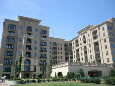 Main picture of 88 W Paces Ferry Rd NW