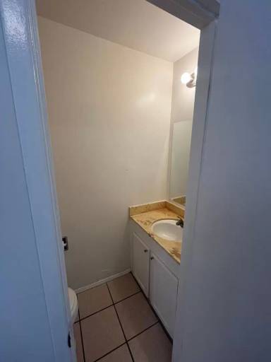 Main picture of 429 N Rockvale Ave