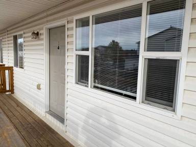 Main picture of 331 Hunters Way