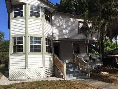 Main picture of 87 Lakeside Ave