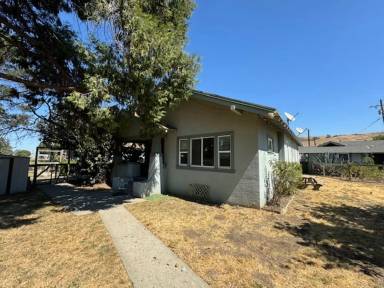 Main picture of 9550 Monterey Rd