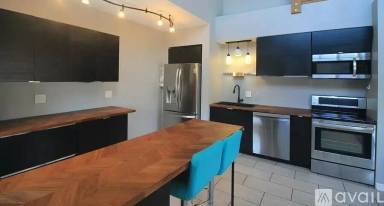 Main picture of 3711 Baltimore Ave