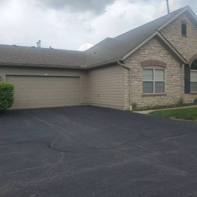 Main picture of 9244 Elizabeth Ln