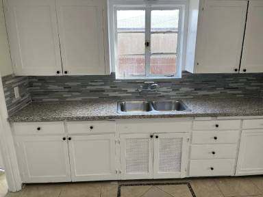 Main picture of 1324 E Broadway Blvd