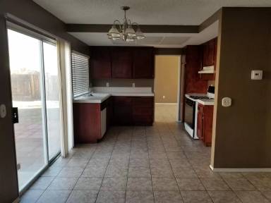 Main picture of 1113 E Kildare St