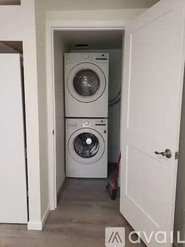 Main picture of 3525 Bailey Blvd