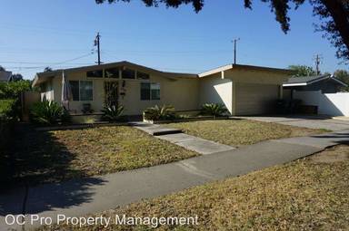 Main picture of 534 S Bedford Rd