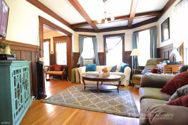 Main picture of 35 Parsons St