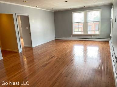 Main picture of 43 Vannah Ave