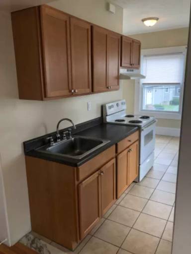 Main picture of 1215 Warren Ave
