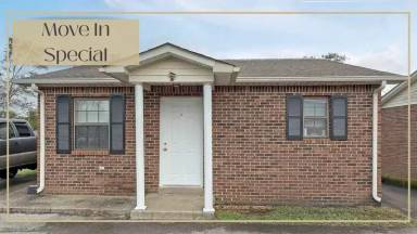 Main picture of 404 Thompsonville Ln