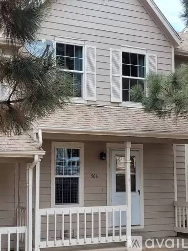 Main picture of 506 Shady Crest Cir