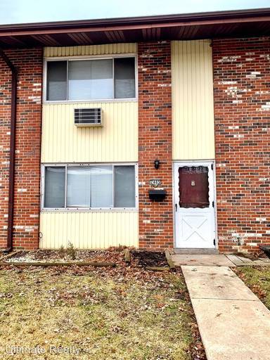 Main picture of 7405 Hazelcrest Dr