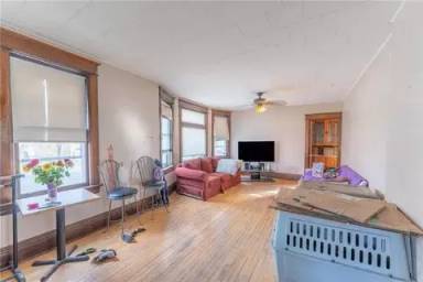 Main picture of 862 Aurora Ave
