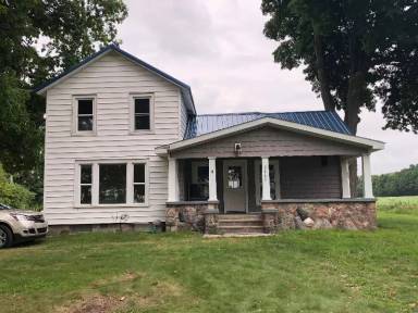 Main picture of 2440 W Card Rd