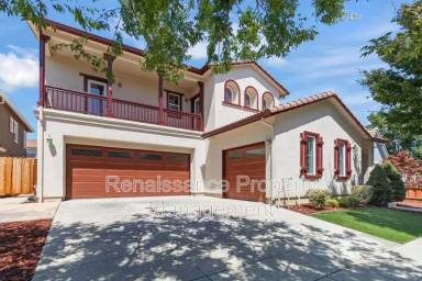 Main picture of 785 Ellerbrook St
