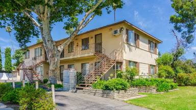 Main picture of 63 S San Marino Ave
