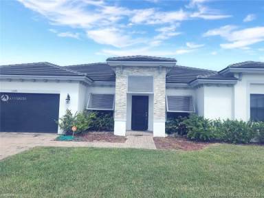 Main picture of 13241 SW 213th Ter