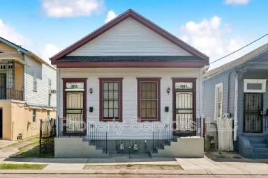Main picture of 2013 Almonaster Ave