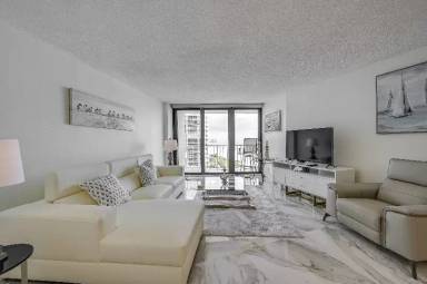 Main picture of South Seas West Beachfront Condo