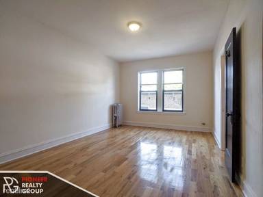 Main picture of 4851 N Damen Ave