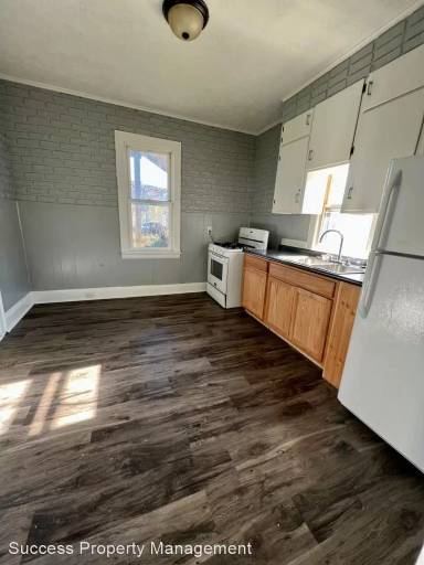 Main picture of 5801 23rd Ave