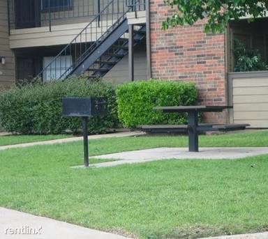 Main picture of 6424 Iron Horse Blvd