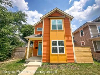 Main picture of 935 N Rural St