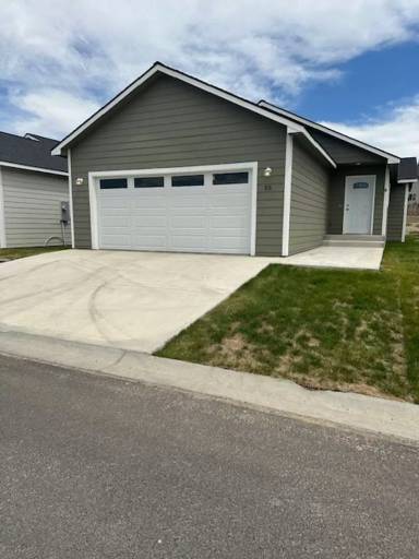 Main picture of Lakeside Villas