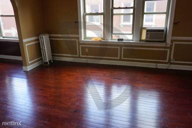 Main picture of 540-48 W Surf St