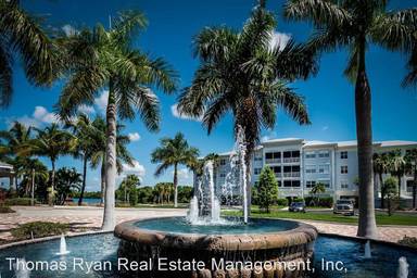 Main picture of 2001 Bal Harbor Blvd