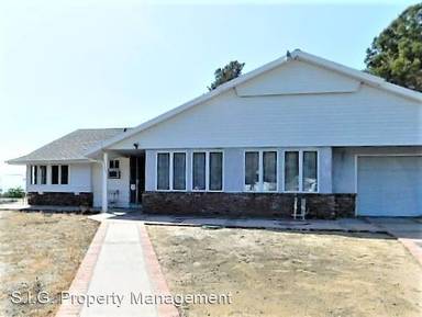 Main picture of 10445 Haines Canyon Ave