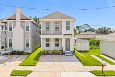 Main picture of 440 S F St