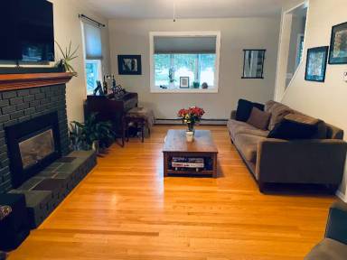 Main picture of 108 Lopes Ave